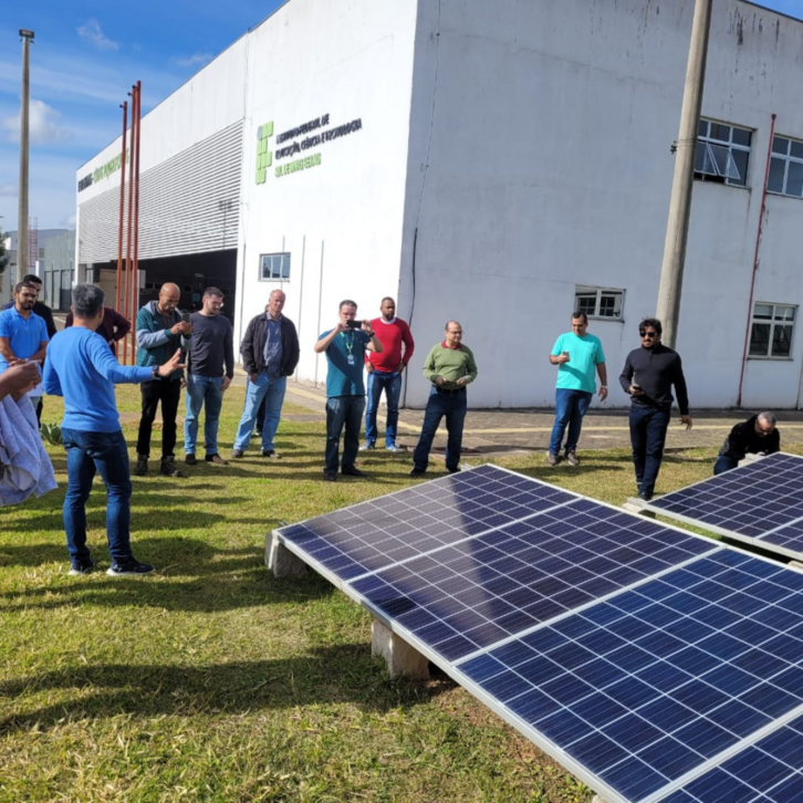 Professores Do Campus Participam De Capacitação Para Curso De Instalador De Sistemas 9192